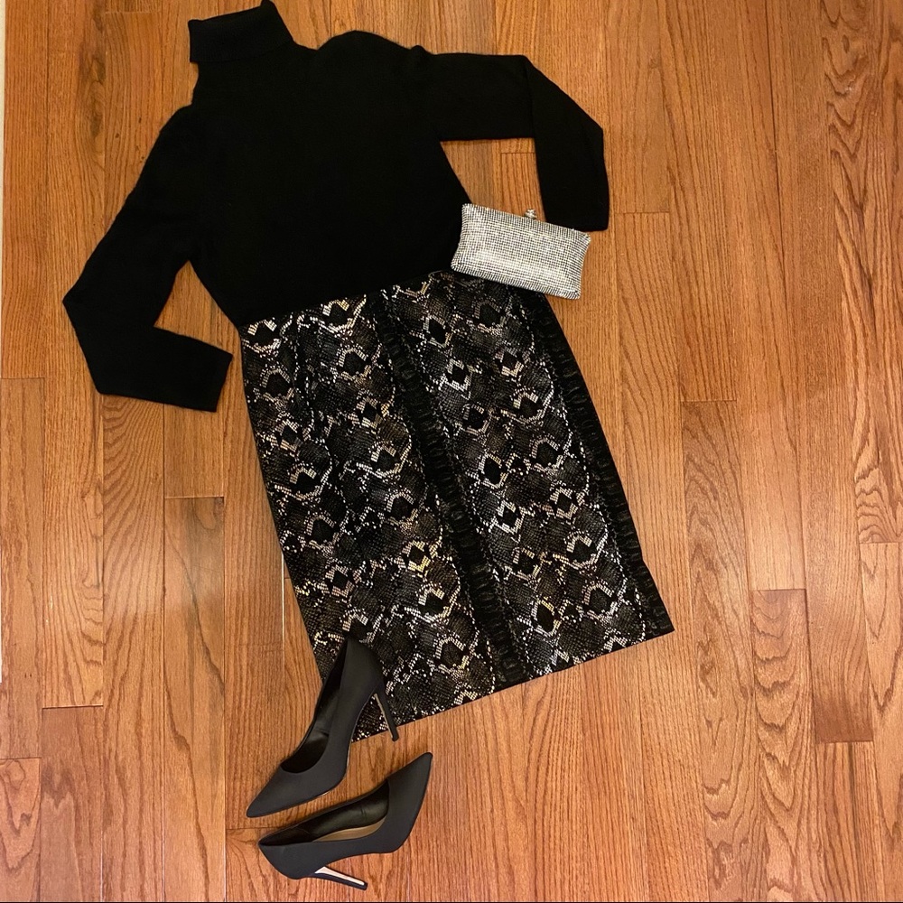 Lord & Taylor Cashmere Turtleneck Sweater Black